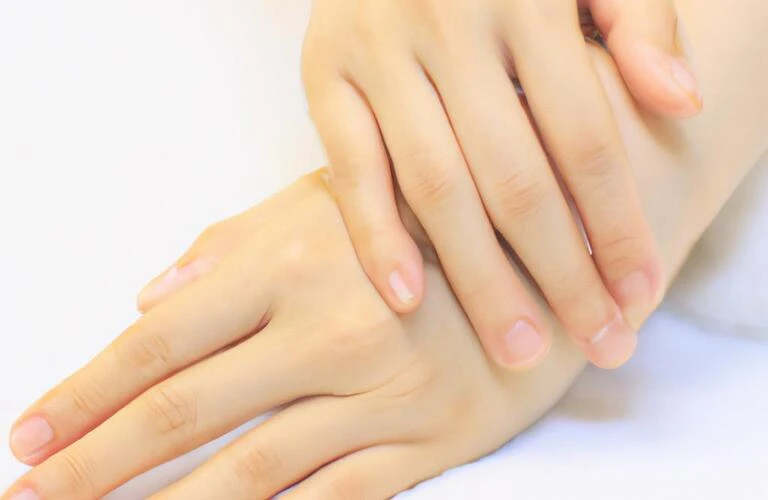 美しさと健康をあなたに、富士見の審美応援クリニック